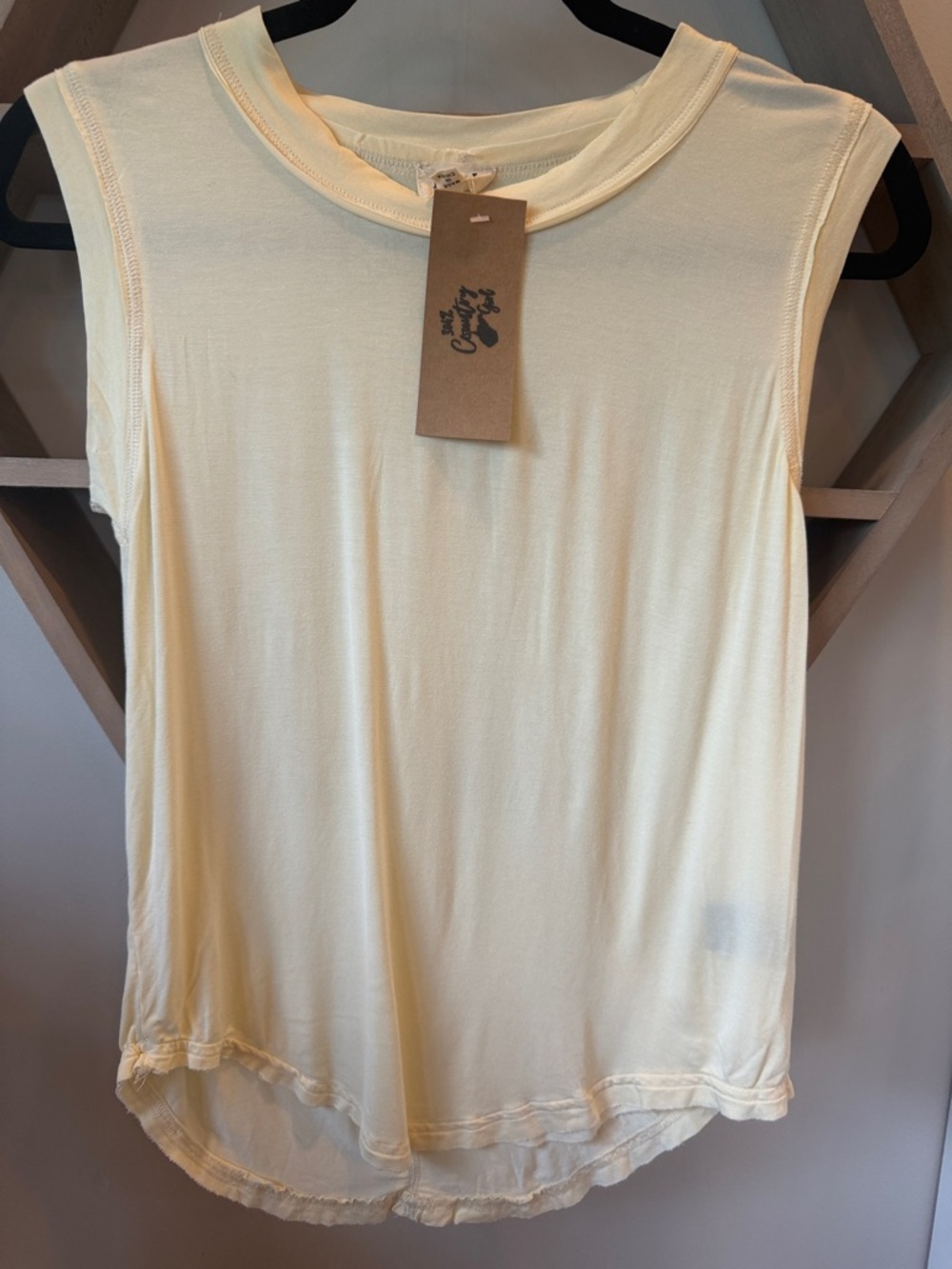 POL Pale Yellow Sleeveless Crewneck Tank Top